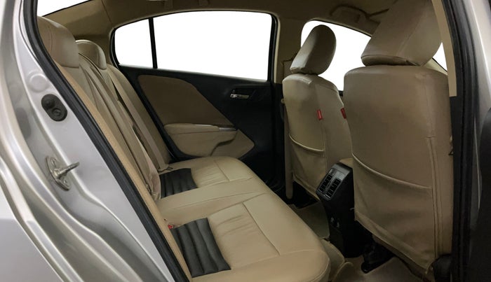 2014 Honda City 1.5L I-VTEC V MT, Petrol, Manual, 57,423 km, Right Side Rear Door Cabin