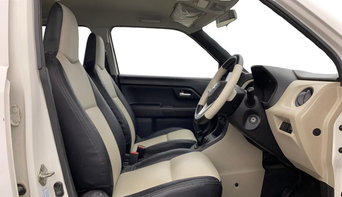 2019 Maruti New Wagon-R VXI 1.0, Petrol, Manual, 42,644 km, Right Side Front Door Cabin