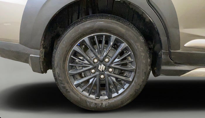 2021 Maruti XL6 ALPHA AT, Petrol, Automatic, 92,692 km, Right Rear Wheel