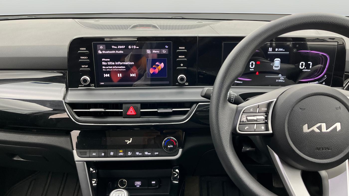 2023 KIA SELTOS  HTX PLUS 1.5 TURBO PETROL IMT, Petrol, Manual, 31,939 km, Air Conditioner