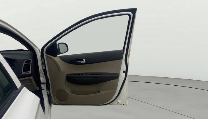 2013 Hyundai i20 SPORTZ 1.2, Petrol, Manual, 86,088 km, RHS Front Door