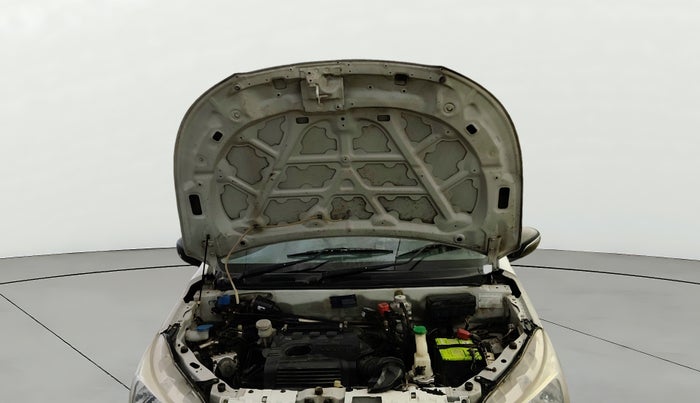 2019 Maruti Alto K10 VXI, CNG, Manual, 38,215 km, Open Bonet