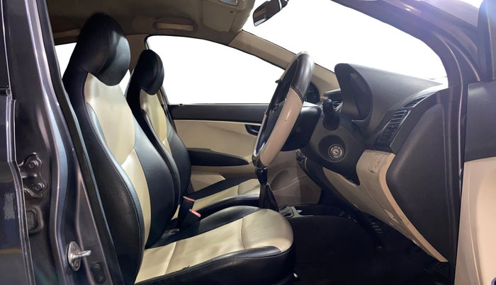 2017 Hyundai Eon ERA +, Petrol, Manual, 40,052 km, Right Side Front Door Cabin