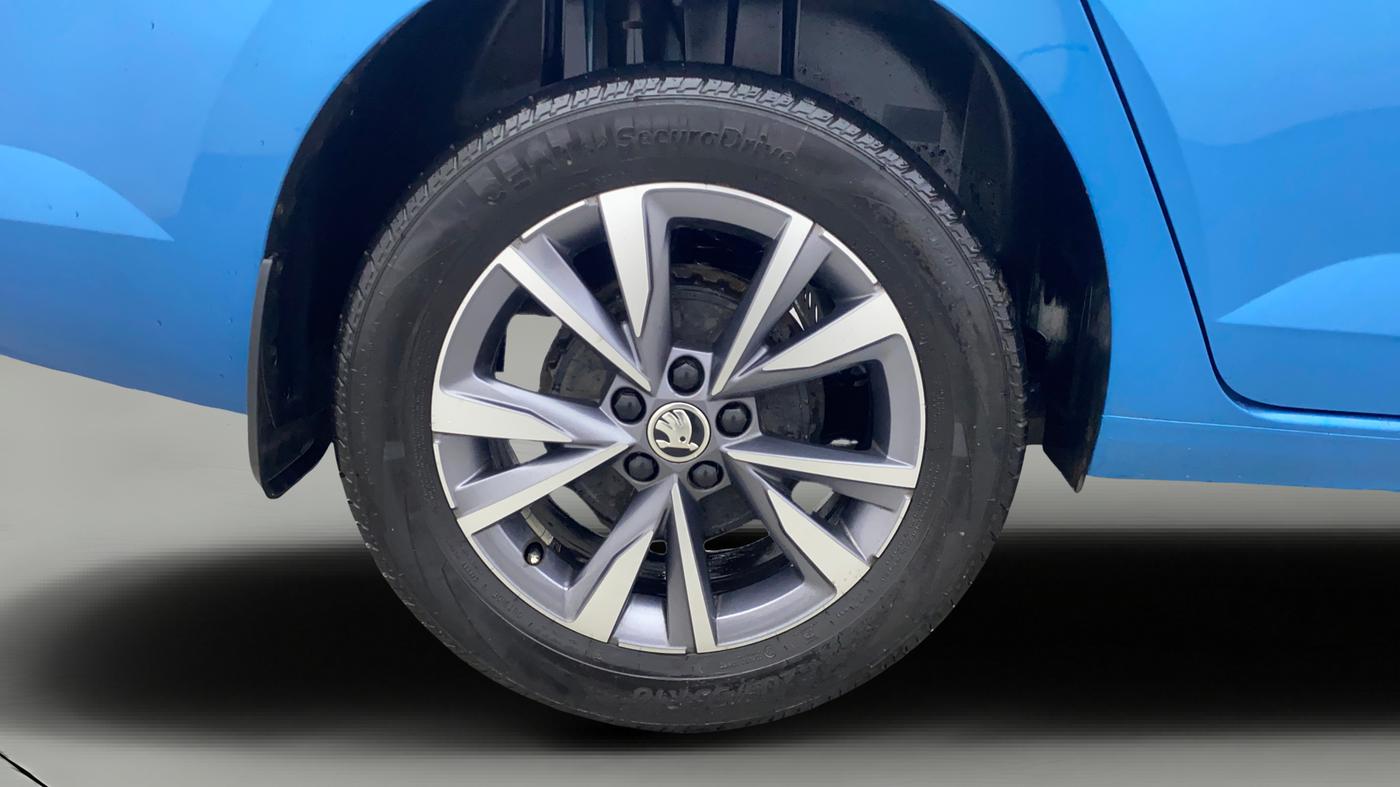 2022 Skoda SLAVIA STYLE 1.0L TSI MT, Petrol, Manual, 33,274 km, Right Rear Wheel