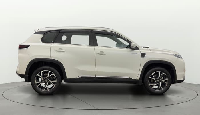 2024 Toyota URBAN CRUISER HYRYDER V HYBRID, Hybrid, Automatic, 30,657 km, Right Side View