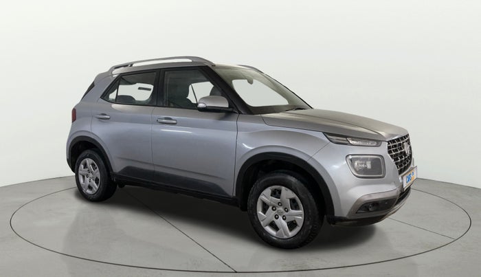2020 Hyundai VENUE S+ 1.2, Petrol, Manual, 64,868 km, Right Front Diagonal