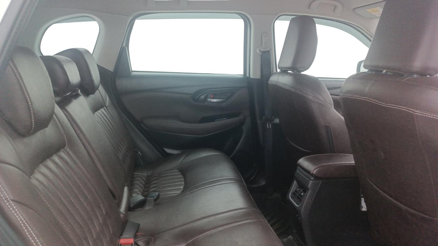2023 Maruti Grand Vitara ZETA SMART HYBRID, Petrol, Manual, 75,975 km, Right Side Rear Door Cabin