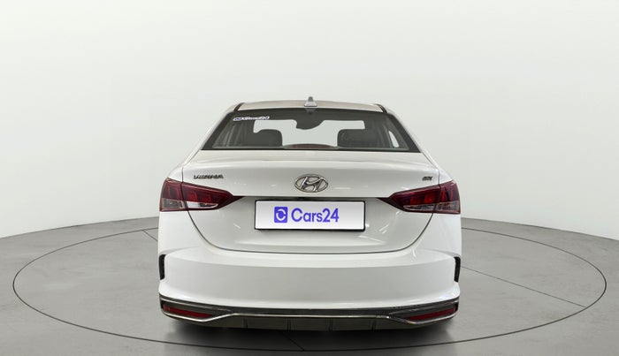 2021 Hyundai Verna SX (O) 1.5 CRDI AT, Diesel, Automatic, 1,08,132 km, Back/Rear