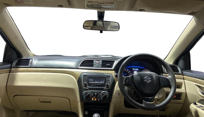 2019 Maruti Ciaz SIGMA 1.5 SHVS MT  PETROL, CNG, Manual, 1,07,641 km, Dashboard