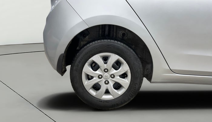 2019 Hyundai Elite i20 MAGNA PLUS 1.2, Petrol, Manual, 40,333 km, Right Rear Wheel