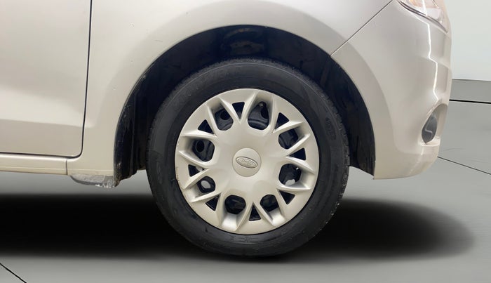 2015 Ford Figo Aspire TREND 1.2 PETROL, Petrol, Manual, 73,823 km, Right Front Wheel