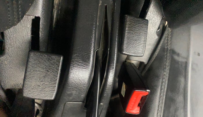 2022 Maruti Eeco 5 STR AC (O), Petrol, Manual, 30,049 km, Driver Side Adjustment Panel