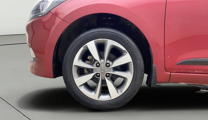 2017 Hyundai Elite i20 ASTA 1.2 (O), Petrol, Manual, 1,16,661 km, Left Front Wheel
