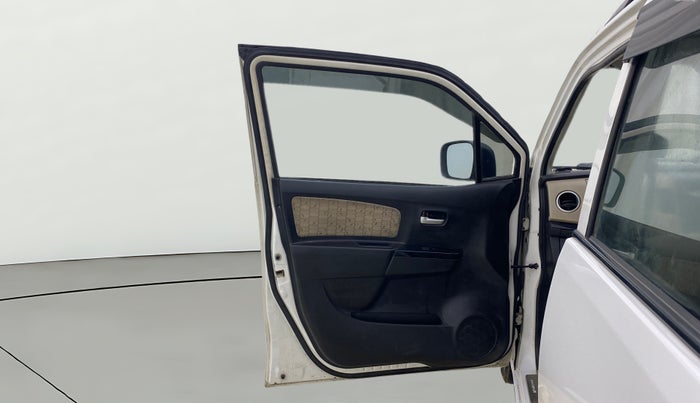 2018 Maruti Wagon R 1.0 VXI, CNG, Manual, 59,752 km, LHS Front Door