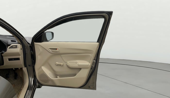 2021 Maruti Dzire LXI, Petrol, Manual, 38,336 km, RHS Front Door