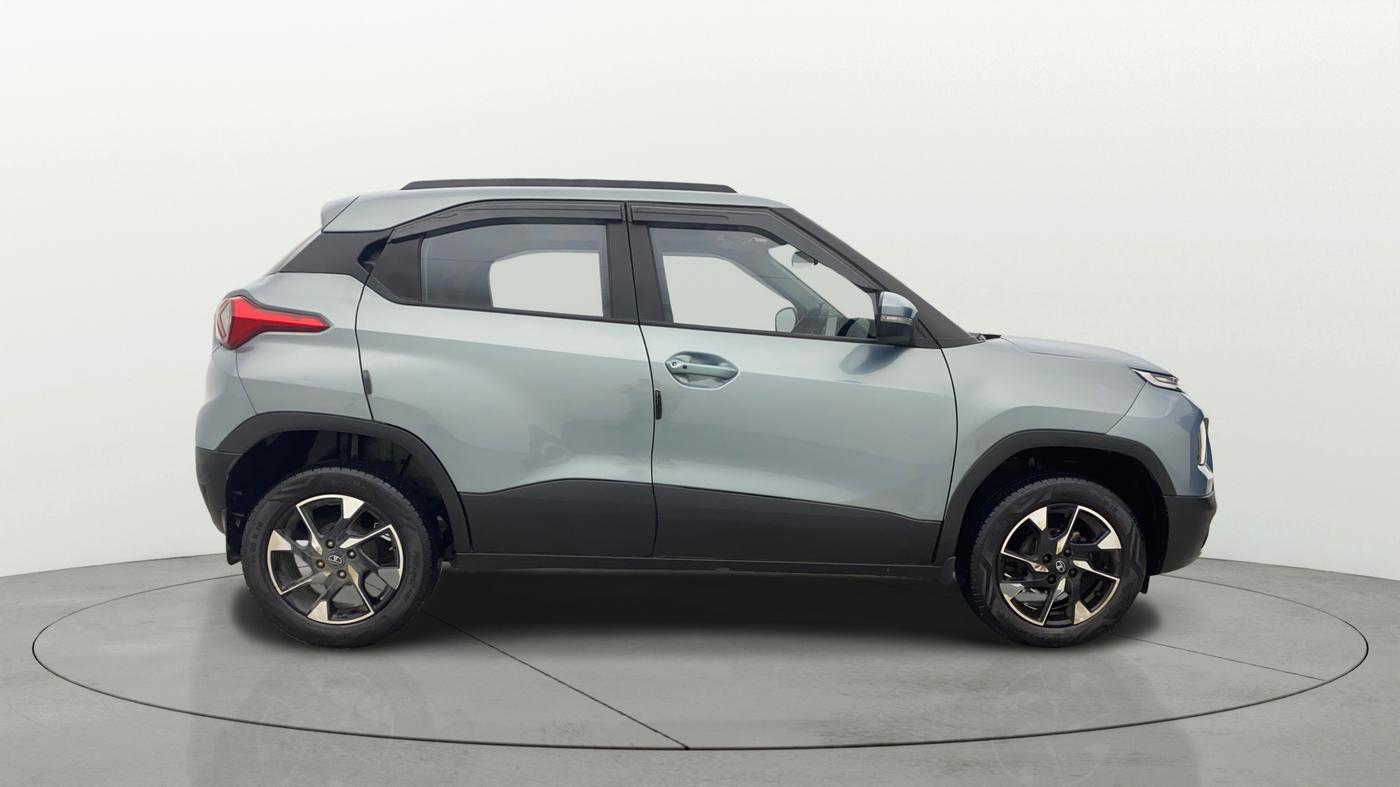 2024 Tata PUNCH Accomplished Dazzle Sunroof, Petrol, Manual, 27,374 km, Right Side View