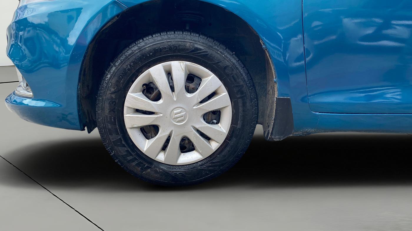 2014 Maruti Swift LXI, Petrol, Manual, 90,534 km, Left Front Wheel