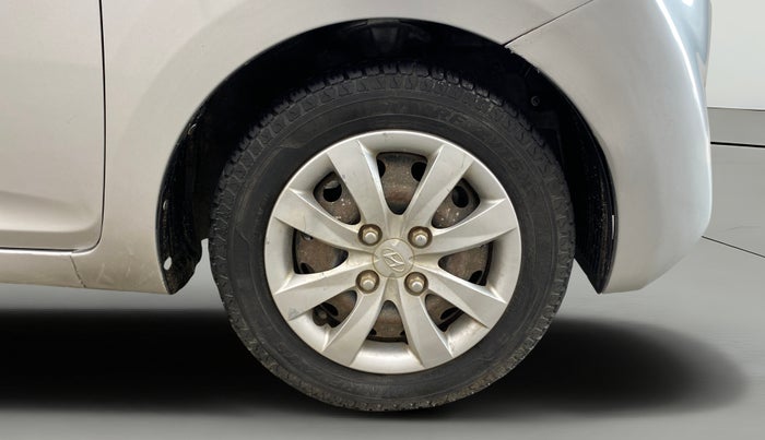 2013 Hyundai Eon MAGNA +, Petrol, Manual, 48,123 km, Right Front Wheel