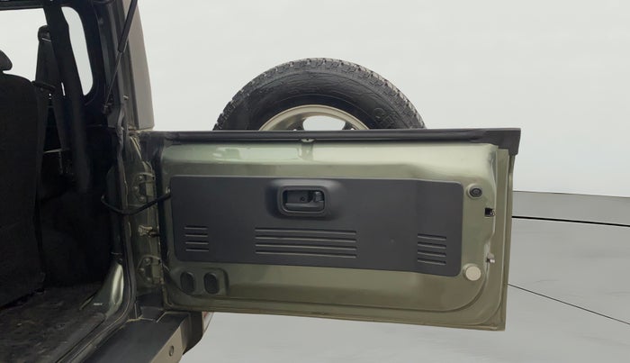 2021 Mahindra Thar LX PETROL HT 4WD AT, Petrol, Automatic, 32,630 km, Boot Door Open