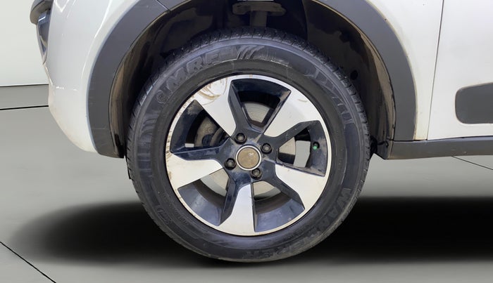 2018 Tata NEXON XZA PLUS DIESEL, Diesel, Automatic, 61,389 km, Left Front Wheel