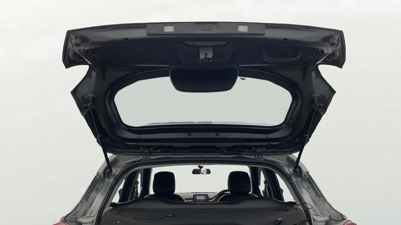2023 Tata PUNCH ADVENTURE MT, Petrol, Manual, 34,941 km, Boot Door Open