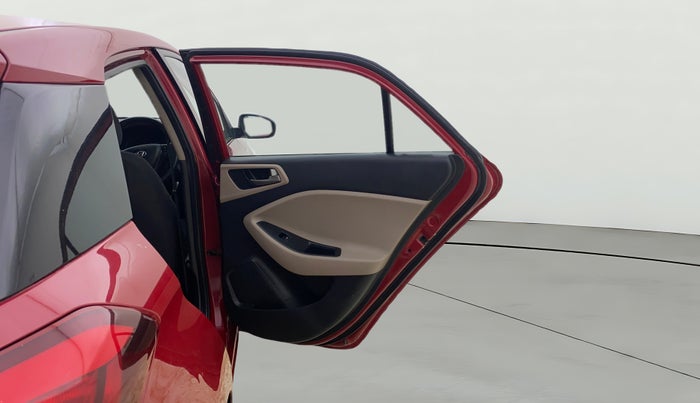 2017 Hyundai Elite i20 ASTA 1.2 (O), Petrol, Manual, 1,31,406 km, RHS Rear Door