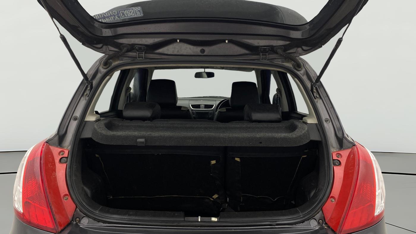 2017 Maruti Swift VXI, Petrol, Manual, 64,387 km, Boot Open Zoomed View