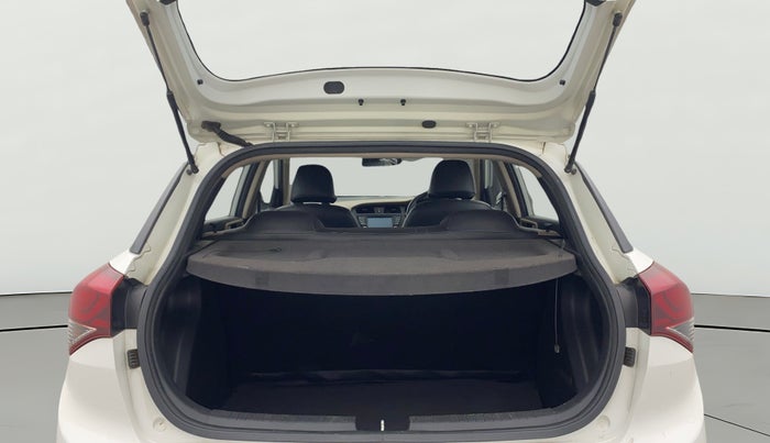 2017 Hyundai Elite i20 ASTA 1.2, Petrol, Manual, 28,372 km, Boot Open Zoomed View