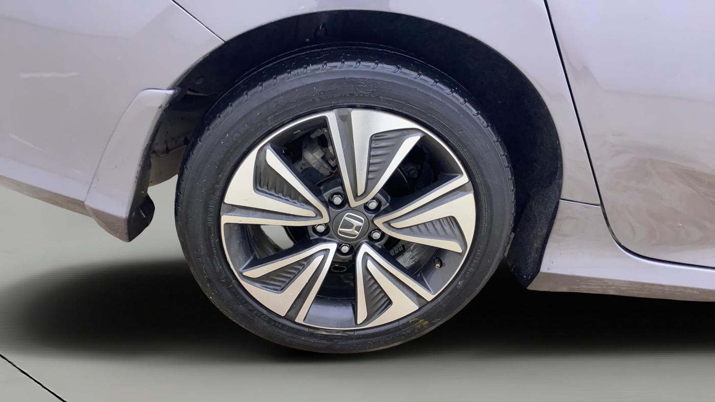 2019 Honda Civic 1.8L I-VTEC ZX CVT, Petrol, Automatic, 44,164 km, Right Rear Wheel