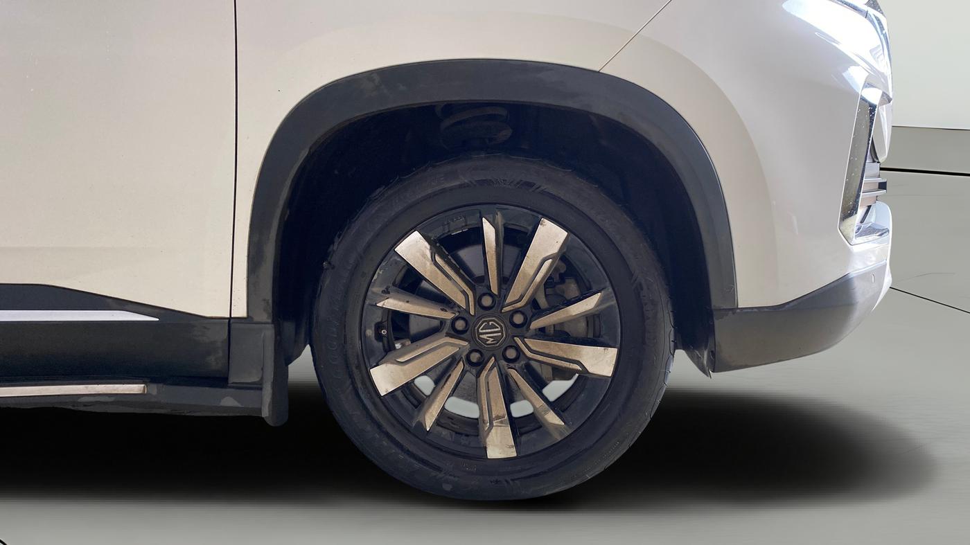 2020 MG HECTOR SHARP 1.5 DCT PETROL, Petrol, Automatic, 55,497 km, Right Front Wheel