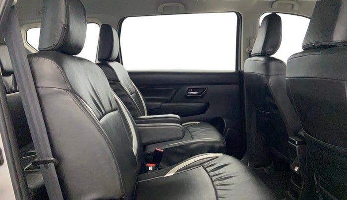 2020 Maruti XL6 ZETA AT, Petrol, Automatic, 92,000 km, Right Side Rear Door Cabin
