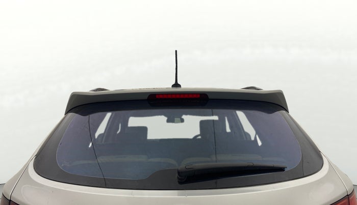 2015 Hyundai Santa Fe 4 WD AT, Diesel, Automatic, 1,28,045 km, Rear Windshield