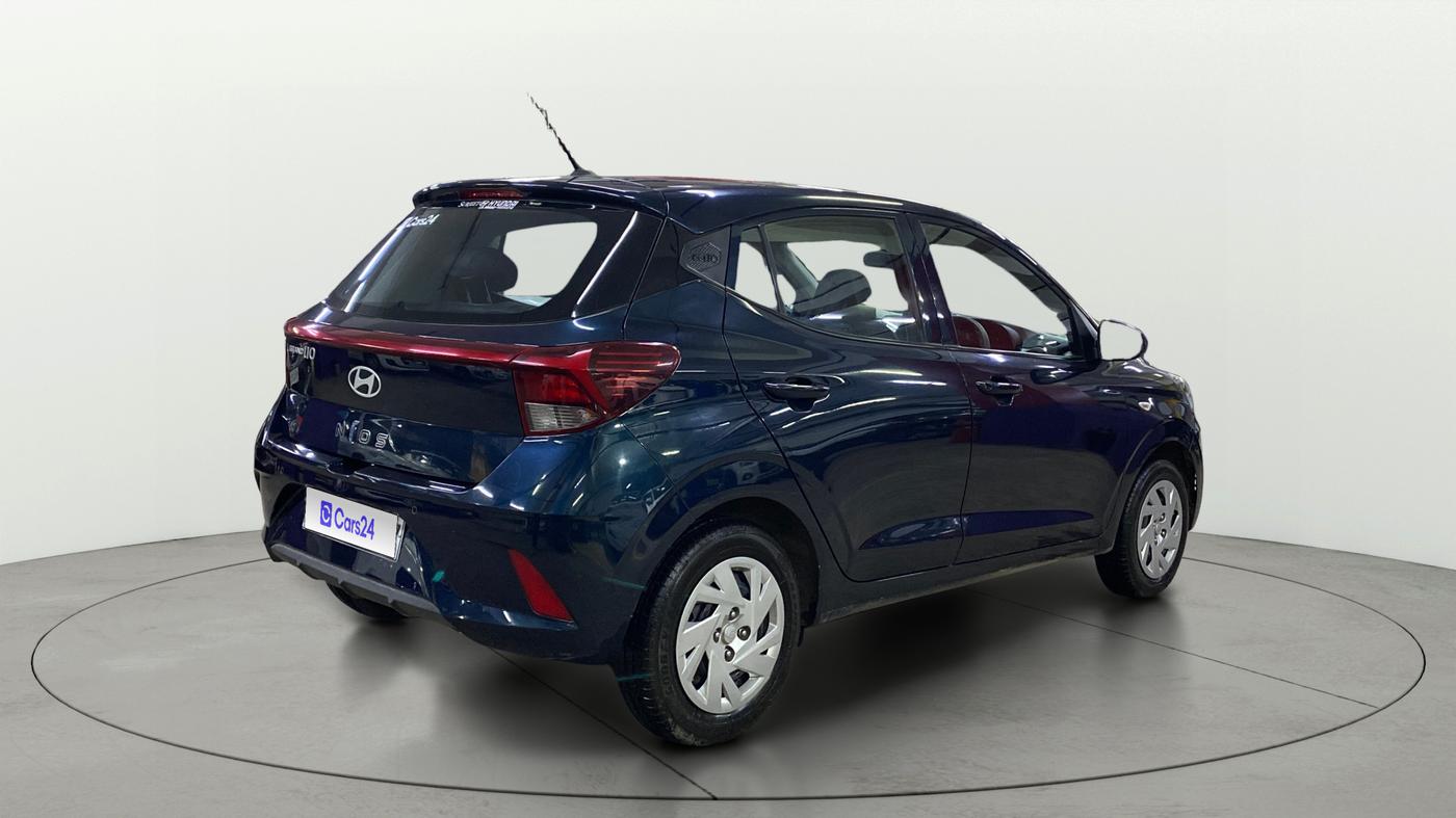 2025 Hyundai GRAND I10 NIOS MAGNA 1.2 KAPPA VTVT, Petrol, Manual, 2,243 km, Right Back Diagonal