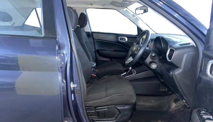 2020 Hyundai VENUE SX 1.0 (O) TURBO, Petrol, Manual, 50,377 km, Right Side Front Door Cabin