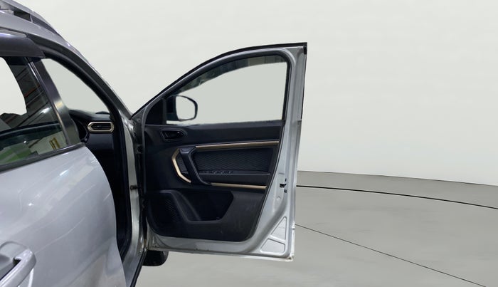 2021 Renault Kiger RXT MT, Petrol, Manual, 35,144 km, RHS Front Door