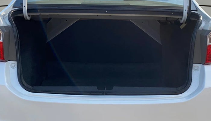 2017 Honda City 1.5L I-VTEC ZX CVT, Petrol, Automatic, 70,252 km, Boot Open Zoomed View