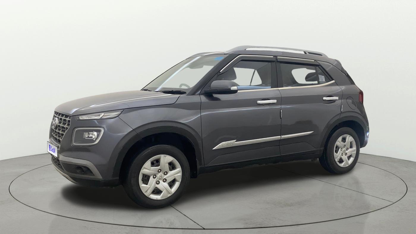 2022 Hyundai VENUE S+ 1.2, CNG, Manual, 56,314 km, Left Front Diagonal