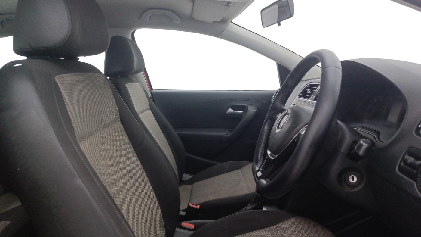 2015 Volkswagen Polo GT TSI AT, Petrol, Automatic, 1,00,034 km, Right Side Front Door Cabin