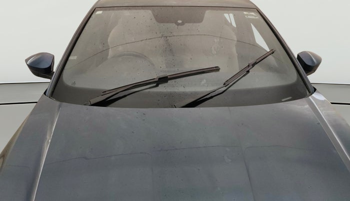 2023 Skoda Octavia L&K 2.0 AT, Petrol, Automatic, 41,459 km, Front Windshield