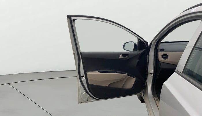 2015 Hyundai Grand i10 SPORTZ 1.2 KAPPA VTVT, Petrol, Manual, 71,729 km, LHS Front Door