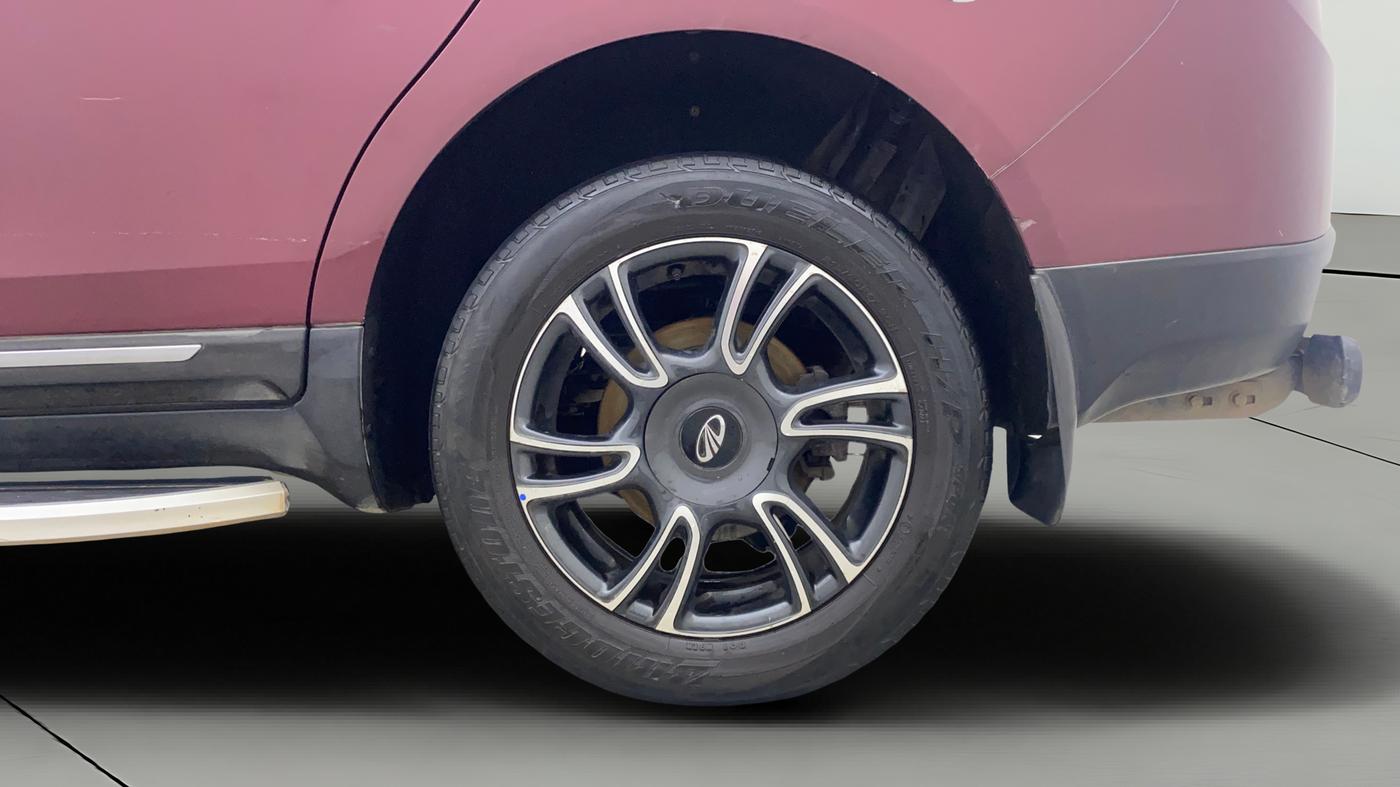 2018 Mahindra MARAZZO M8 7 STR, Diesel, Manual, 49,420 km, Left Rear Wheel