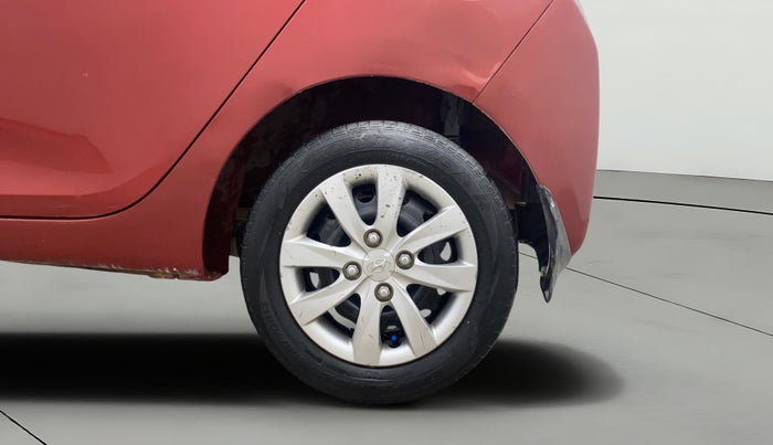 2013 Hyundai Eon MAGNA +, Petrol, Manual, 43,596 km, Left Rear Wheel