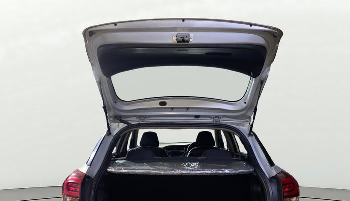 2018 Hyundai Elite i20 MAGNA EXECUTIVE 1.2, Petrol, Manual, 3,990 km, Boot Door Open