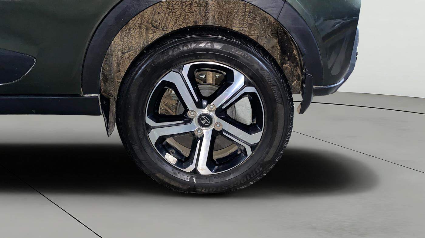 2023 Tata NEXON XZA PLUS SUNROOF PETROL, Petrol, Automatic, 13,380 km, Left Rear Wheel