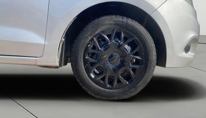 2016 Ford New Figo TREND 1.2 PETROL, Petrol, Manual, 57,248 km, Right Front Wheel