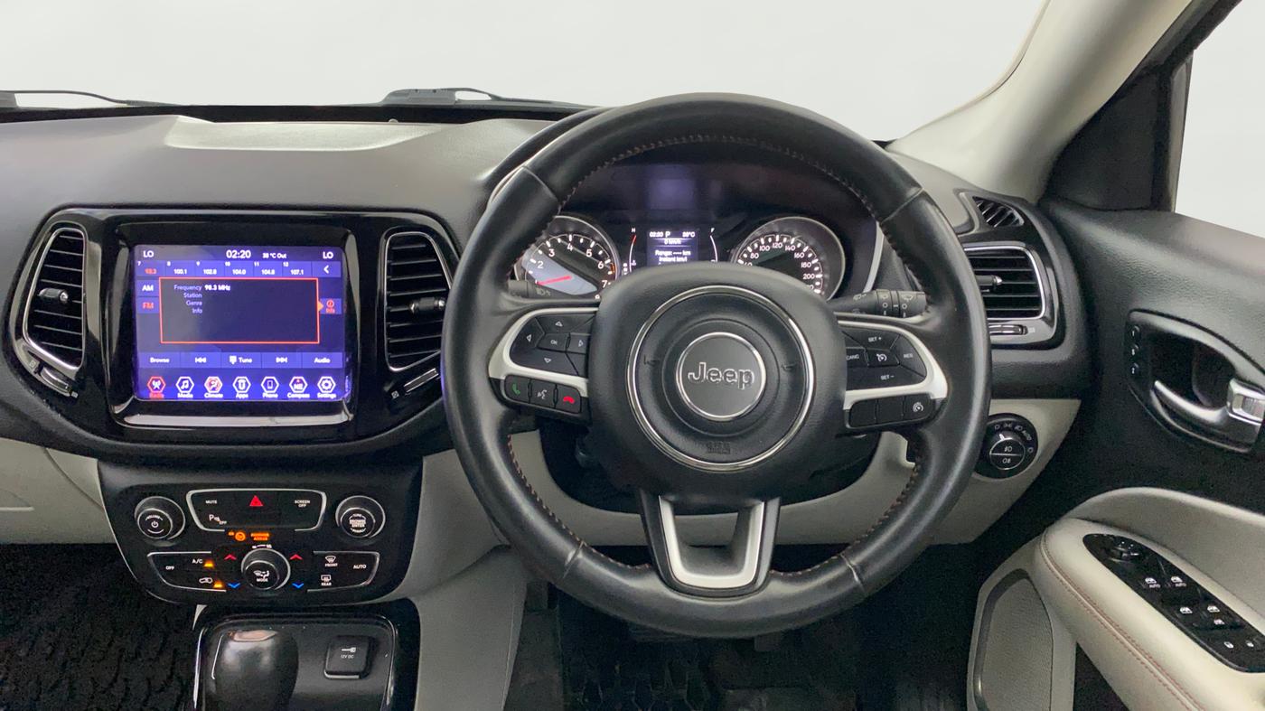 2020 Jeep Compass LIMITED PLUS PETROL AT, Petrol, Automatic, 29,556 km, Steering Wheel Close Up
