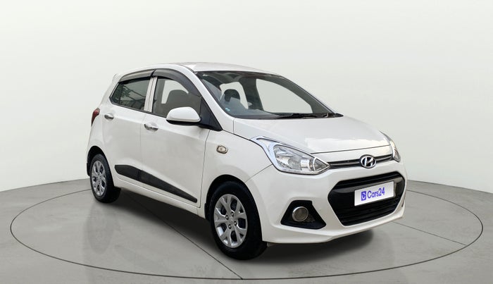 2015 Hyundai Grand i10 MAGNA 1.2 KAPPA VTVT, Petrol, Manual, 63,319 km, Right Front Diagonal
