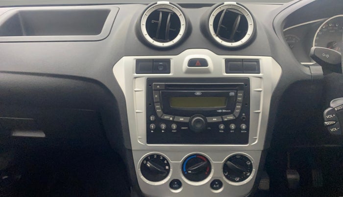 2014 Ford Figo ZXI 1.2 PETROL, Petrol, Manual, 51,337 km, Air Conditioner