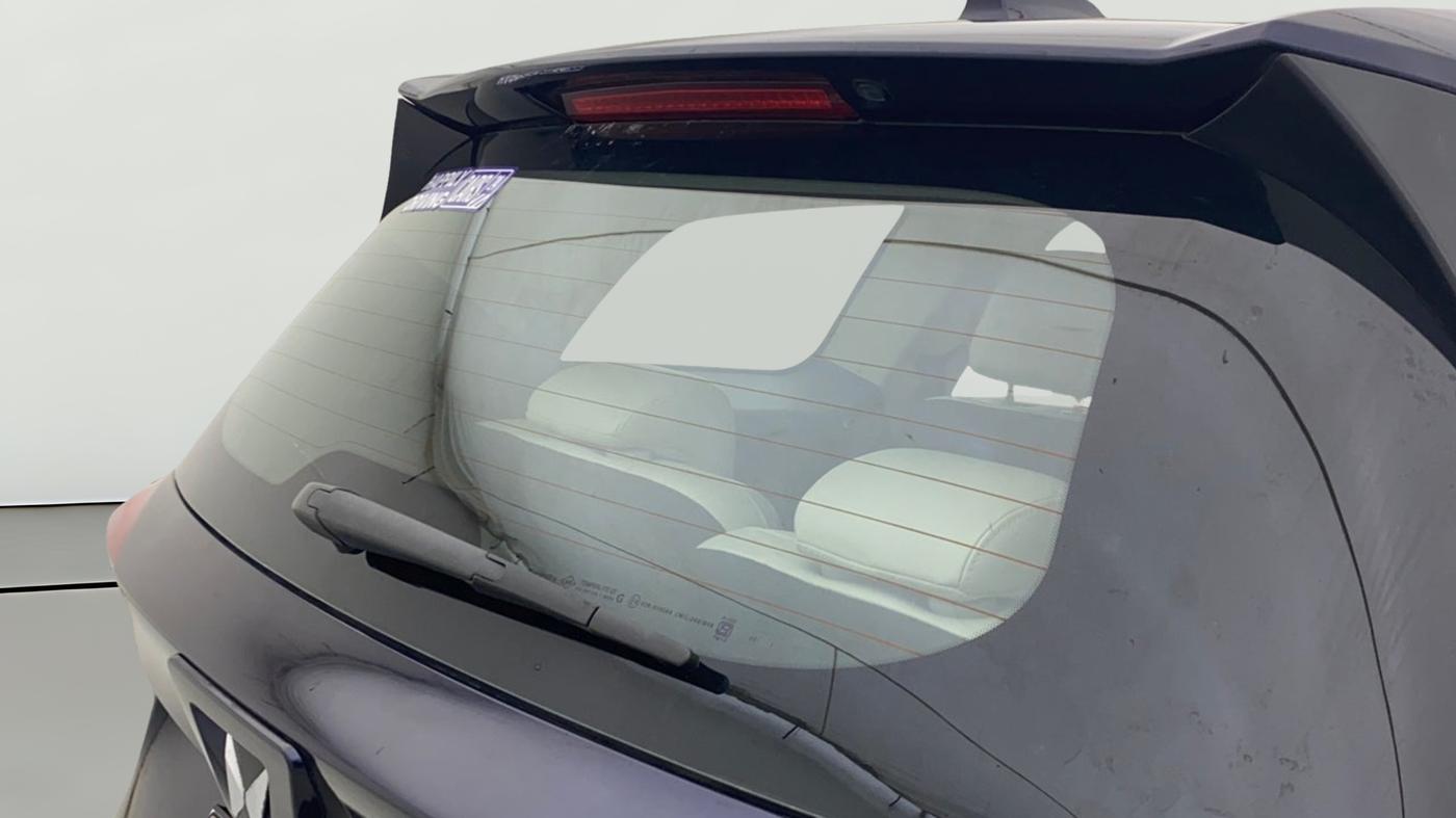 2023 Mahindra XUV700 AX 7 D AT 7 STR, Diesel, Automatic, 87,623 km, Rear Wiper