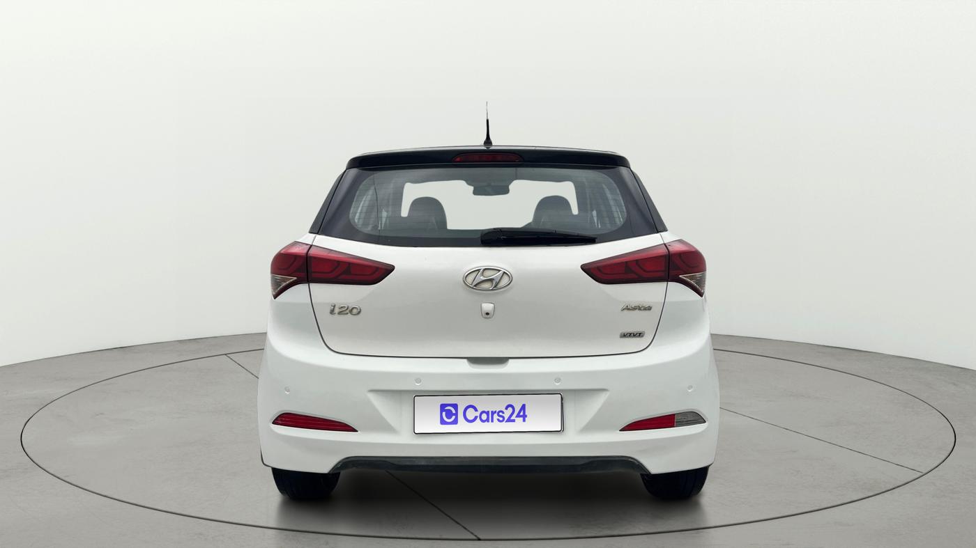 2015 Hyundai Elite i20 ASTA 1.2, Petrol, Manual, 1,03,321 km, Back/Rear